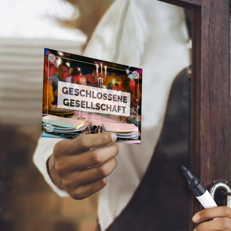 Schild, Hinweis- Tafel: GESCHLOSSENE GESELLSCHAFT 